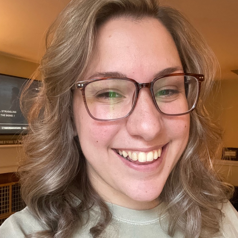 Meet your Posher, Lynsey